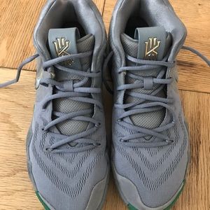 Kyrie 4 Grey Green celtics basketball size 9.5